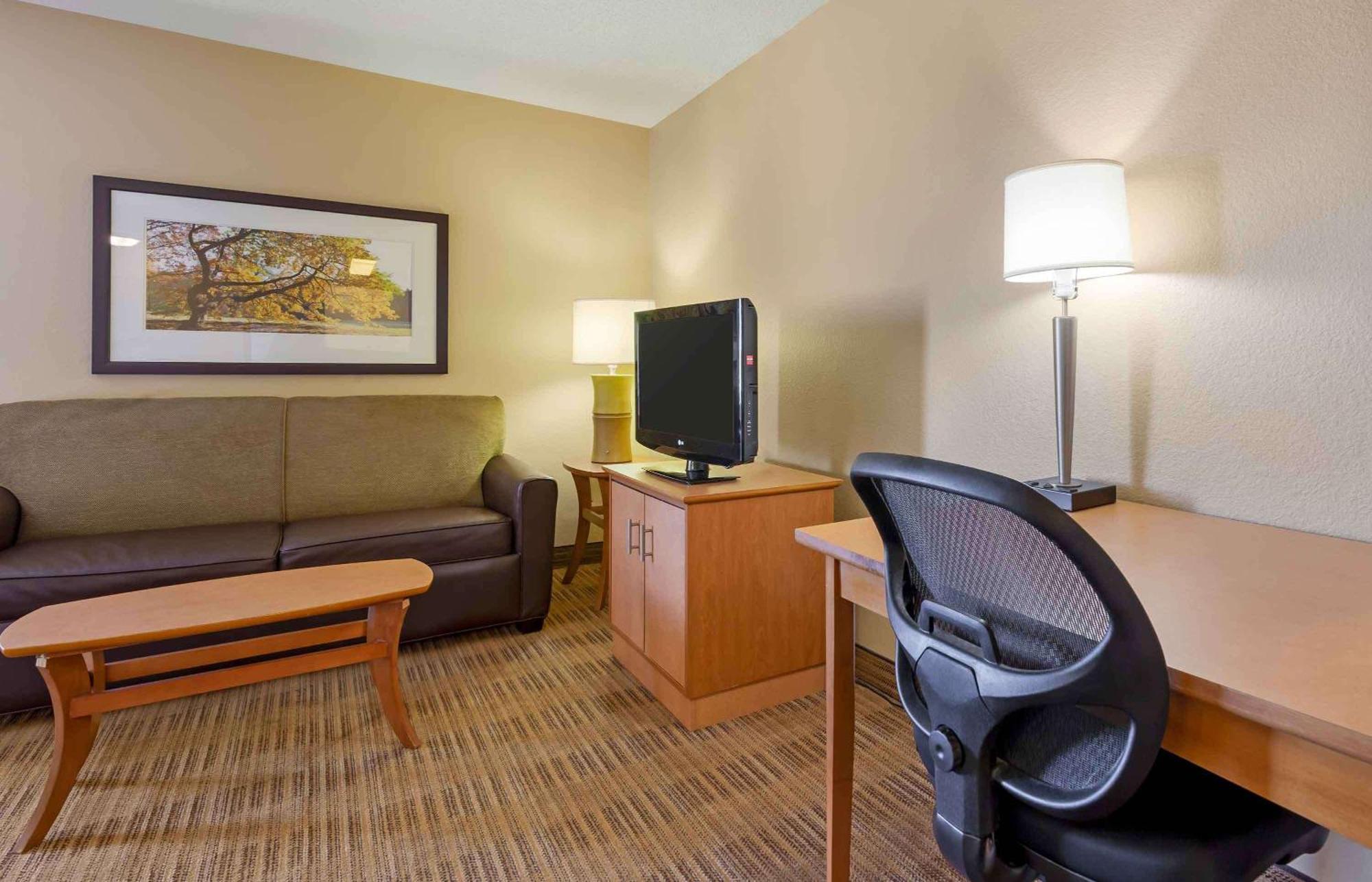 Extended Stay America Select Suites - Madison - Old Sauk Rd Exterior foto
